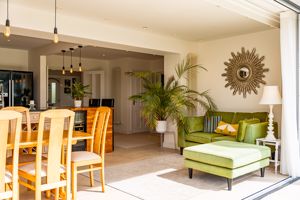 Dining Room- click for photo gallery